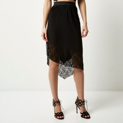 Black asymmetric pleated lace skirt